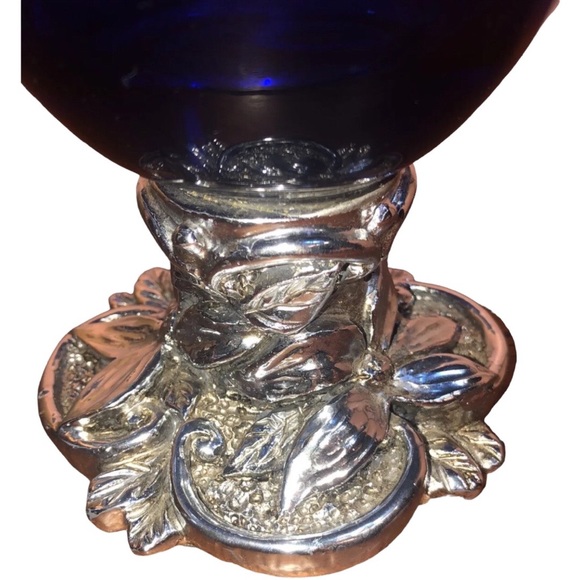 Beautiful Large Italian Glass Compote Floral Design Bowl With Silver Ped… - Picture 6 of 12